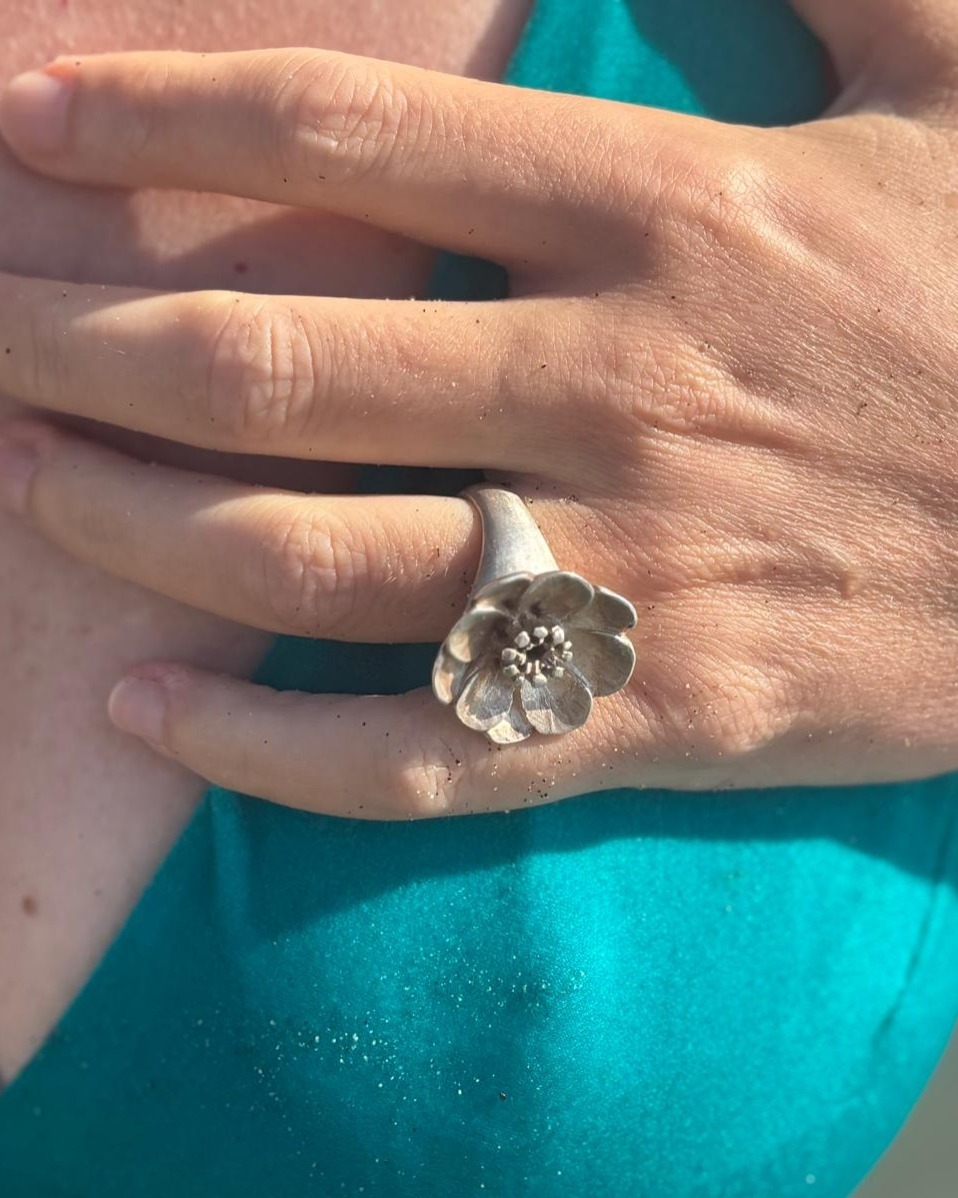 Ranuncolo, anello in argento 925